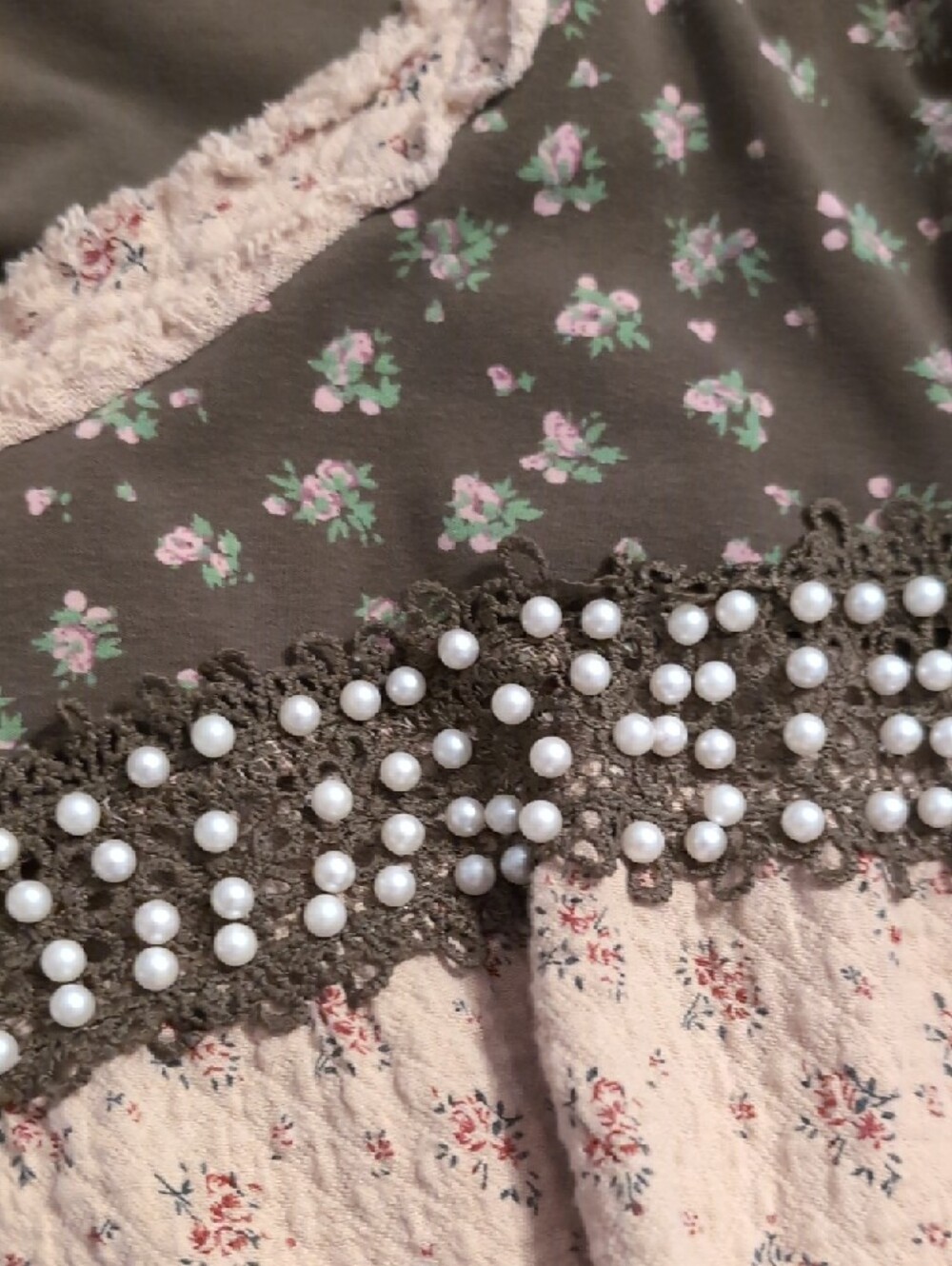 POL Olive and Cream Boho Patchwork Pearl-Trim Blouse - Picture 3 of 5